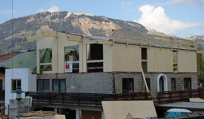 aufstellendermassivholzwaendenoella.jpg
