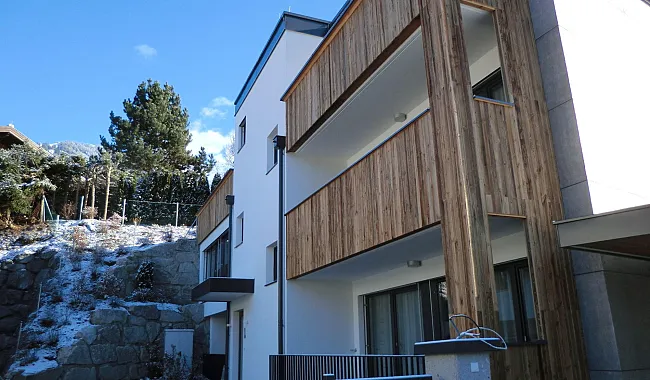 eingangsbereichschweizerhof.jpg
