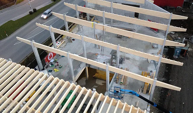 versetzenderdachtraegerlagerhaus.jpg